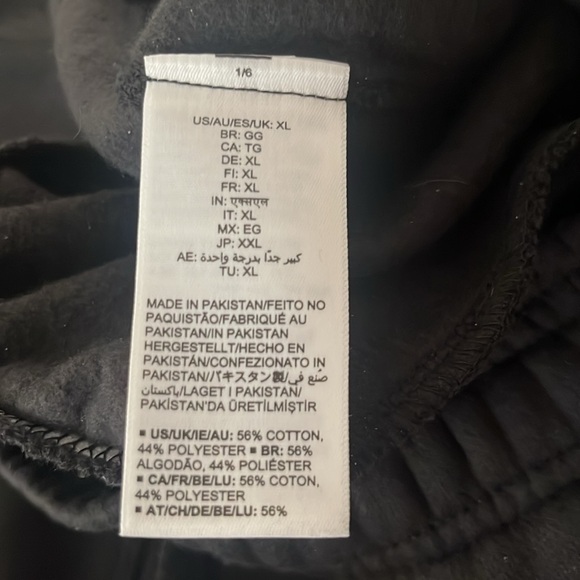 NWT Amazon Essentials Men's Fleece Black Jogger Pant, Size XL - Picture 6 of 7